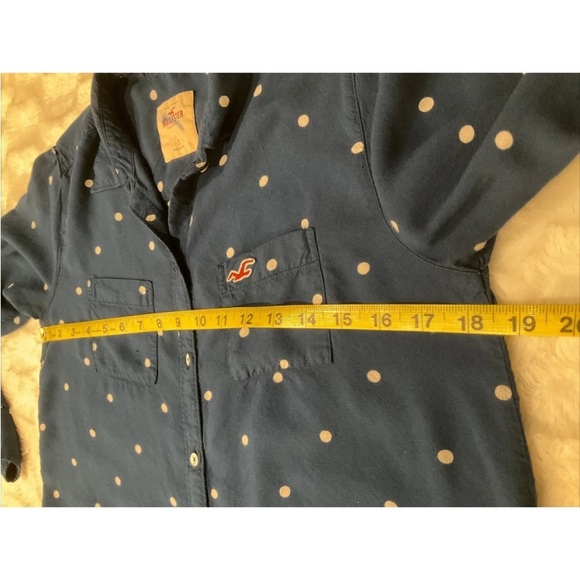 Hollister Women’s Button Down Polka Dot Roll Tab Sleeves Top Size S - Picture 4 of 8
